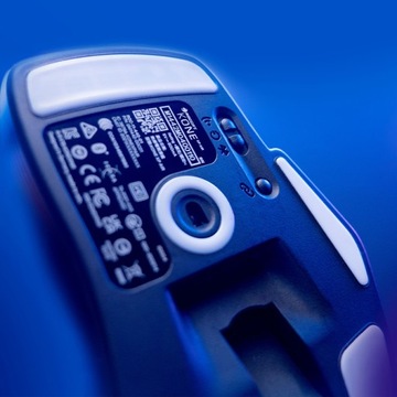 Беспроводная мышь Roccat KONE XP AIR с оптическим сенсором