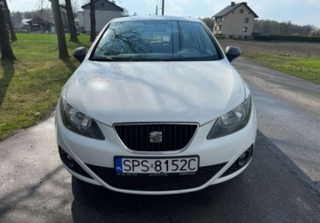 Seat Ibiza IV Hatchback 5d 1.4 MPI 85KM 2010 Seat Ibiza 1.4 Benzyna 86KM, zdjęcie 1