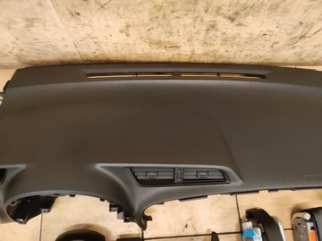 Доска-консоль, подушки, ремни, Yaris III 3 EU