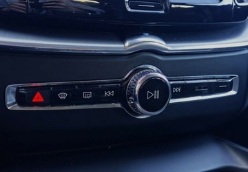 Volvo XC60 II Crossover T4 190KM 2019 Volvo XC 60 2.0 ON 190KM Momentum PRO FV23 Serwis ASO Salon PL Gwarancja, zdjęcie 18