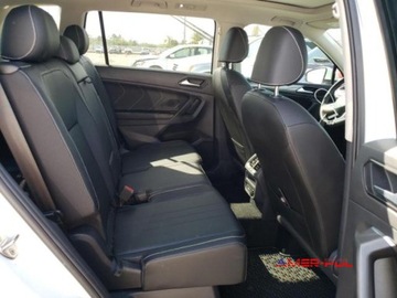 Volkswagen Tiguan II 2022 Volkswagen Tiguan 2022 r., 2,0 L od ubezpieczalni 2.0 Benzyna 184KM, zdjęcie 10