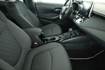 Toyota Corolla XII Sedan 1.8 Hybrid 122KM 2022 Toyota Corolla 1.8 Hybrid, Salon Polska, zdjęcie 8