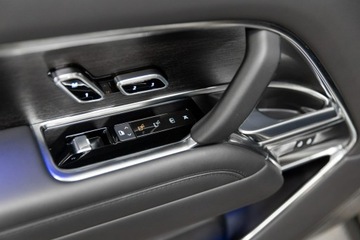 Land Rover Range Rover V SWB 4.4 P535 530KM 2022 Land Rover Range Rover V8 530KM First Edition LWB., zdjęcie 33