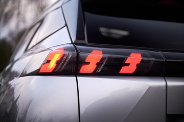 Peugeot 2008 II SUV 1.5 BlueHDi 110KM 2021 Full Opcja GT Panorama Virtual Skóra Kamera Szyberdach Grzane Fotele, zdjęcie 12