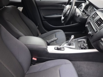 BMW Seria 1 F20-F21 Hatchback 5d 116i 136KM 2013 BMW 1 116i, Automat, Klima, Tempomat, Parktronic, zdjęcie 8