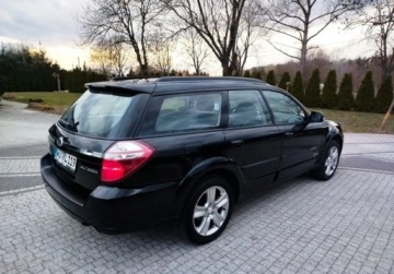 Subaru Outback III 2.5 165KM 2006 Subaru Outback 2.5 Benzyna 164KM, zdjęcie 2