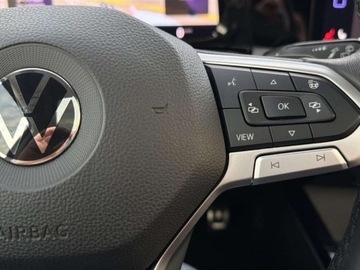 Volkswagen Golf VIII Alltrack 2.0 TDI 200KM 2022 Volkswagen Golf Alltrack LED Matrix Harman Kardon Hak Kamera Cofania Faktu, zdjęcie 16