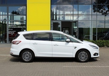 Ford S-Max II Van 2.0 EcoBlue 150KM 2019 Ford S-Max 2.0 EcoBlue 150KM Titanium AT8 Pakiet Winter SerwisASO SalonPL, zdjęcie 4
