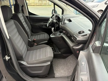 Opel Combo E Kombivan 1.5 Diesel 102KM 2019 Opel Combo Life Niepełnosprawnych inwalida PFRON, zdjęcie 14