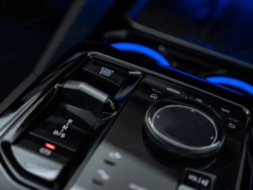 BMW Seria 5 G90-91 2025 BMW Seria 5 540d xDrive Sport Sedan 3.0 (303KM) 2025, zdjęcie 12