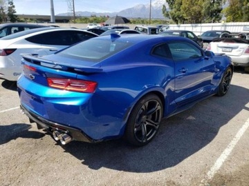 Chevrolet Camaro VI Coupe 6.2 455KM 2018 Chevrolet Camaro 2018, 6.2L, SS, od ubezpieczalni, zdjęcie 2