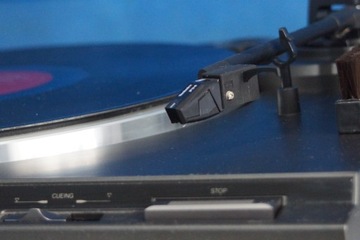 ПРЕДЛОЖЕНИЕ НА ФИРМЕННЫЙ СТЕРЕО ПРОИГРЫВАТЕЛЬ TECHNICS SL-BD20