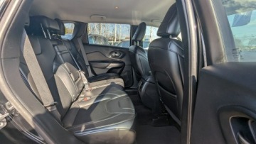 Jeep Cherokee V 2018 Jeep Cherokee 2.4i 182PS ZAREJESTROWANY Serwis, zdjęcie 16