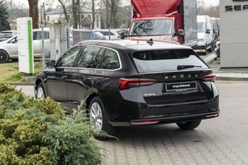 Skoda Octavia IV Liftback 1.5 TSI EVO 150KM 2025 Škoda Octavia Skoda Octavia Combi Edition 130, zdjęcie 9