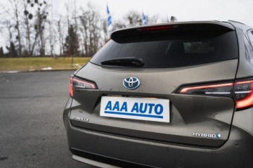 Toyota Corolla XII TS Kombi 1.8 Hybrid 122KM 2019 Toyota Corolla 1.8 Hybrid, Salon Polska, zdjęcie 12