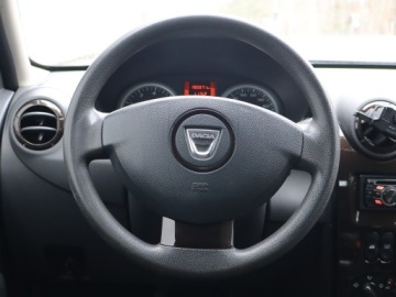 Dacia Duster I SUV 1.6 16V 105KM 2011 Dacia Duster 1.6 16V, Salon Polska, Klima,ALU, zdjęcie 12