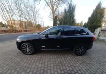 Volvo XC60 II Crossover D4 190KM 2018 Volvo XC 60 Volvo XC 60 D4 Geartronic RDesign 2.0 Diesel 190KM, zdjęcie 3