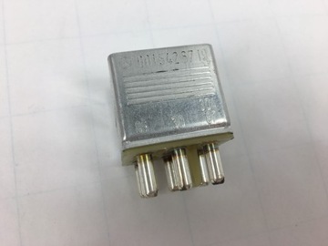 PRZEKAZNIK MERCEDES 0015426719 W124 899864 W201 W126