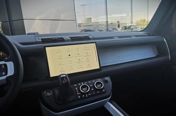 Land Rover Defender IV (L663) 90 3.0D R6 200KM 2025 Land Rover Defender 3.0 Diesel 200KM, zdjęcie 14