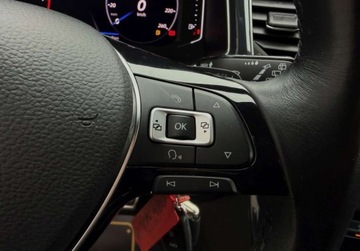 Volkswagen T-Roc I SUV 2.0 TSI 190KM 2018 Volkswagen T-Roc 2.0 TSI 190 KM 4x4 VIRTUAL FULL LED SPORT DSG, zdjęcie 23