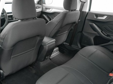 Ford Focus IV Kombi Facelifting 1.0 EcoBoost MHEV 125KM 2023 Ford Focus BIA90187#1.0 EcoBoost Titanium Podgrz.f, zdjęcie 21