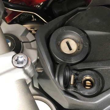 ŁADOWARKA MOTOCYKLOWA 2x USB DIN BMW SZYBKA