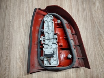 Фонарь задний правый Audi A4 B5 Avant универсал 1997 г.