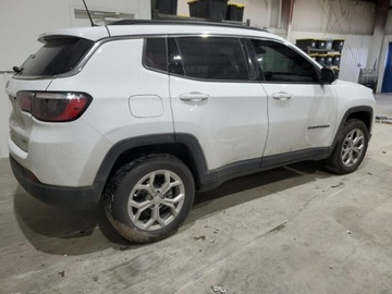 Jeep Compass II 2024 Jeep Compass Latitude 2024 2.0l 2.0 Benzyna 200KM, zdjęcie 3