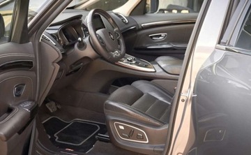 Renault Espace V Van 1.6 Energy TCe 200KM 2016 Renault Espace Renault Espace 1.6 TCE Initiale Paris EDC 7os 1.6 Benzyna, zdjęcie 12