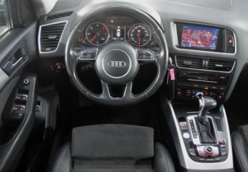 Audi Q5 I SUV Facelifting 3.0 TDI 245KM 2013 Audi Q5 3.0 TDI 245 KM _ Nawigacja _ Alu 19 _ Quattro 3.0 Diesel 245KM, zdjęcie 29