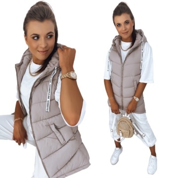 KAMIZELKA DAMSKA PIKOWANA Z KAPTUREM roz. XXL