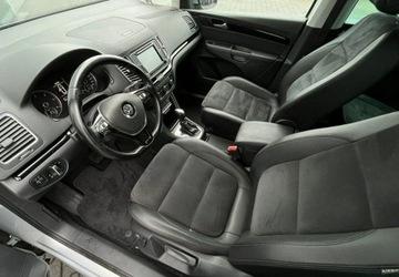 Volkswagen Sharan II Van Facelifting 2.0 TDI SCR 150KM 2017 Volkswagen Sharan 7 miejsc Automat Parktronic Alcantara Tempomat Grza, zdjęcie 16