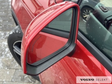 Volvo XC40 Crossover Facelifting 2.0 B3 163KM 2025 Volvo XC 40 B3 Core | Fusion Red | BLIS | Serwis A, zdjęcie 32