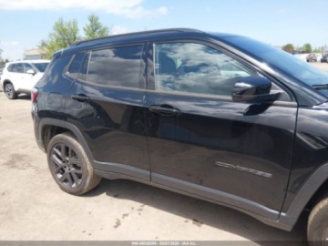 Jeep Compass II 2026 Jeep Compass 2026, 2.0L, 4x4, LIMITED ALTITUDE 2.0 Benzyna 200KM, zdjęcie 3
