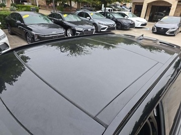 Land Rover Range Rover Velar 2025 Land Rover Range Rover Velar Dynamic Se 2025 2.0 Benzyna 247KM, zdjęcie 3