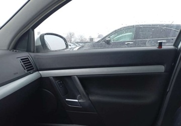 Opel Vectra C Sedan 1.8 ECOTEC 122KM 2003 Opel Vectra Opel Vectra 1.8 Benzyna 122KM, zdjęcie 10