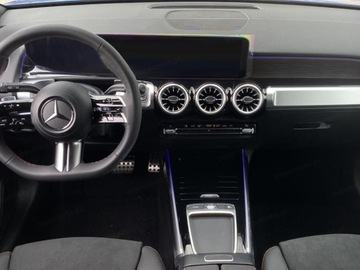 Mercedes GLB SUV 2.0 250 224KM 2025 MERCEDES-BENZ GLB 250 4-Matic AMG Line 2.0 224KM, zdjęcie 5