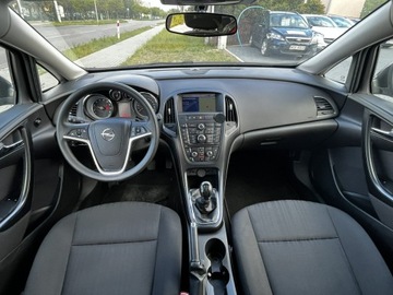 Opel Astra 2012 Opel Astra IV 1.4B 2012r Zarejestrowana, zdjęcie 4
