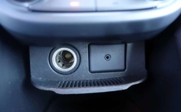 Opel Zafira C Tourer 1.6 CDTI ecoFLEX 120KM 2014 Opel Zafira 1.6CDTI 120KM 7osobowy Oryginalny przebieg Nowy rozrzad Zero k, zdjęcie 25