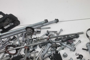 KAWASAKI Z800 13-18 БОЛТЫ БОЛТЫ КОМПЛЕКТ