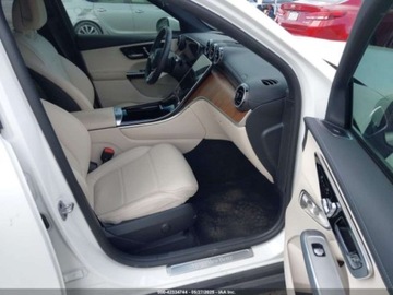 Mercedes GLC C254/X254 2023 Mercedes-Benz GLC 300 4Matic Suv 2023 2.0l 2.0 Benzyna 255KM, zdjęcie 9