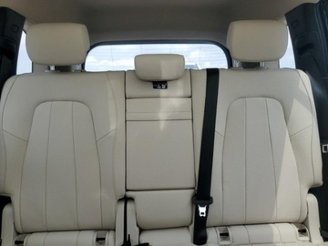 Mercedes GLB 2023 Mercedes-Benz GLB 2023 Mercedes-Benz GLB 250 2.0 Benzyna 221KM, zdjęcie 10