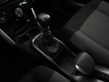 Citroen C3 Aircross  I Crossover 1.2 PureTech 110KM 2019 Citroen C3 Aircross navi klima auto panorama, zdjęcie 29