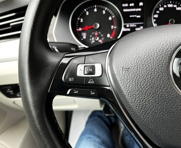Volkswagen Passat B8 Variant 1.4 TSI 125KM 2015 Volkswagen Passat 1.4 Benzyna / Lift / Navi, zdjęcie 20