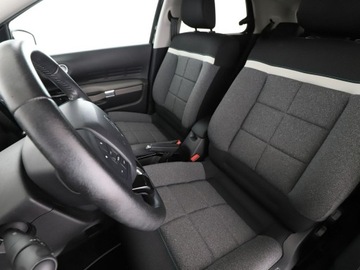 Citroen C4 Cactus Crossover Facelifting 1.2 PureTech 110KM 2020 Citroen C4 Cactus Niski przebieg Navi Kamera, zdjęcie 12