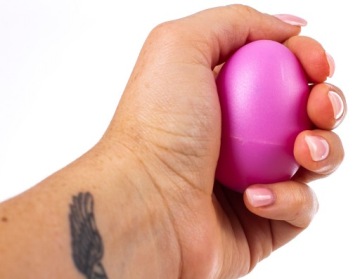 ШЕЙКЕР ДЛЯ ЯИЦ-МАРАКАСОВ-ПОГРЕМУШКА ЦВЕТ РОЗОВЫЙ