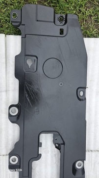 Крышка ходовой части левая Volvo XC-60 II Lift 32372416