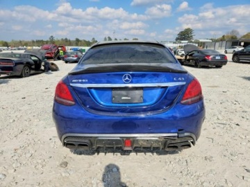 Mercedes Klasa C W205 2020 Mercedes-Benz Klasa C 43 Amg 2020 3.0 Benzyna 385KM, zdjęcie 2