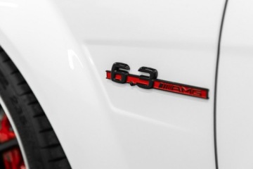 Mercedes Klasa C W205 2013 Mercedes C 63 AMG Performance Edition 1 of 20., zdjęcie 15