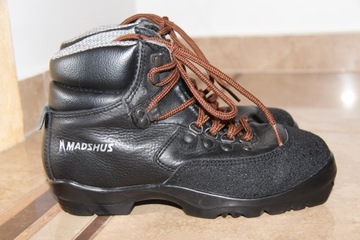 MADSHUS - ROZ.37/24CM - NNN BC - OCIEPLONE - SKÓRA